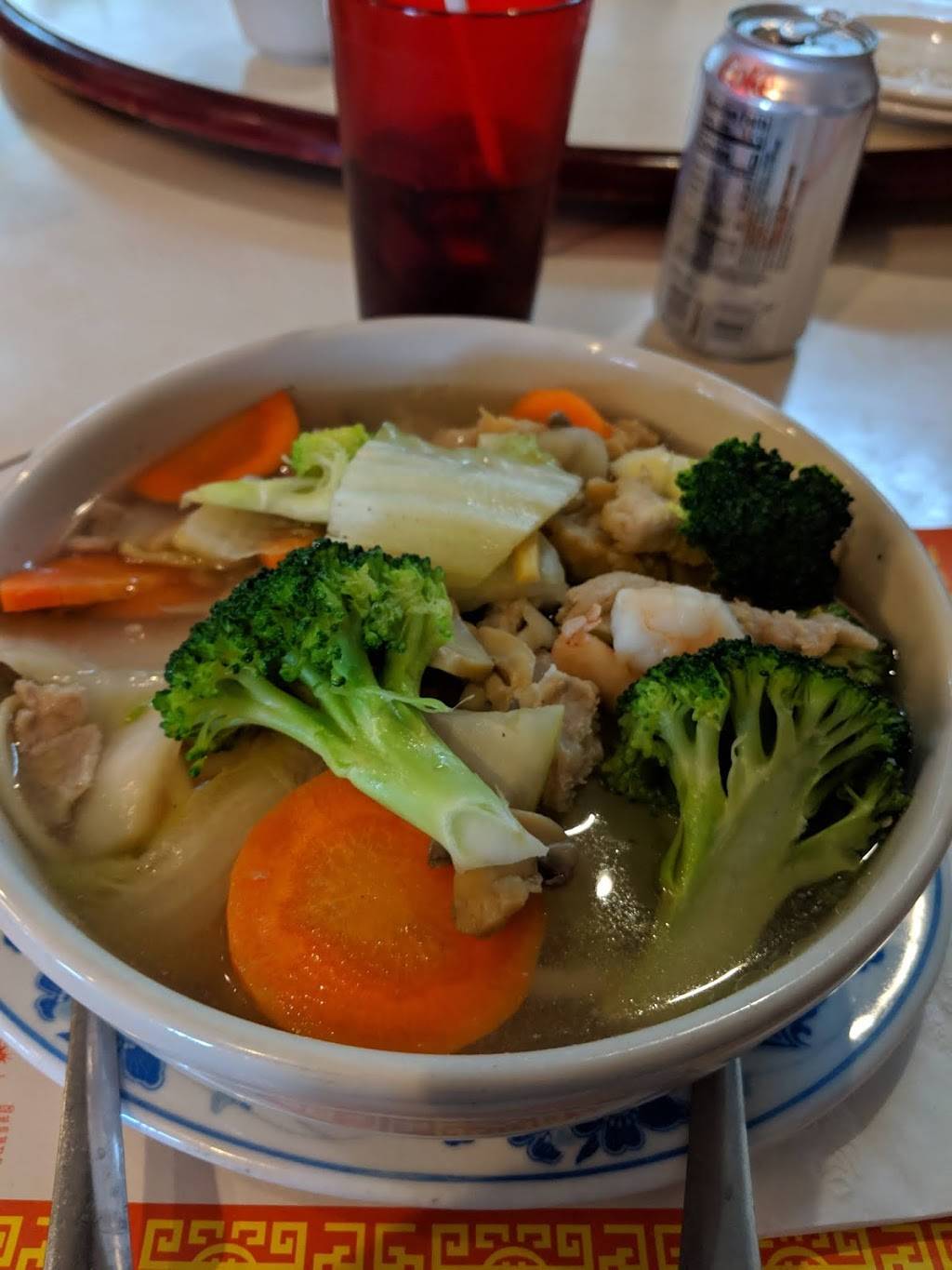 Gins Chinese Restaurant | restaurant | 5337 Glen Ridge Dr #103, San Antonio, TX 78229, USA | 2106847008 OR +1 210-684-7008