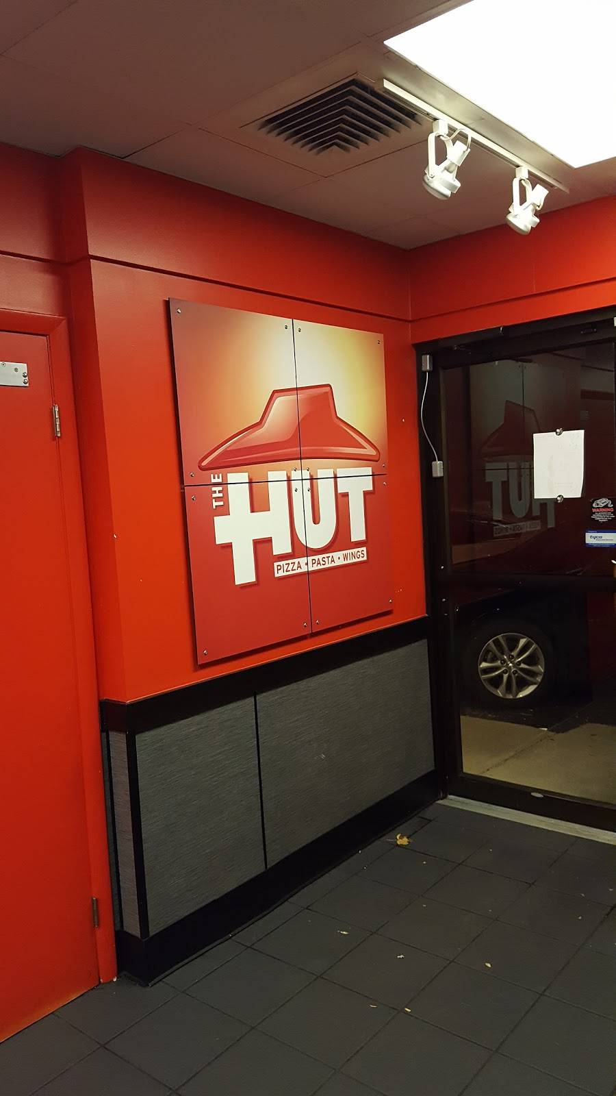 Pizza Hut | restaurant | 1116 W Sylvania Ave, Toledo, OH 43612, USA | 4194769333 OR +1 419-476-9333