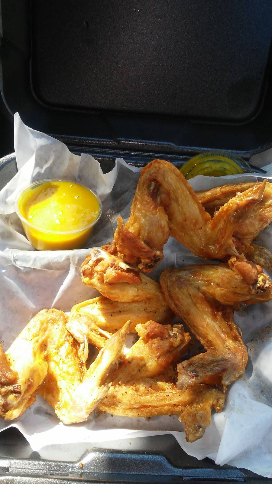 Jerome Barbeque & Wings | restaurant | 1551 Edgewood Ave W, Jacksonville, FL 32208, USA | 9047668111 OR +1 904-766-8111