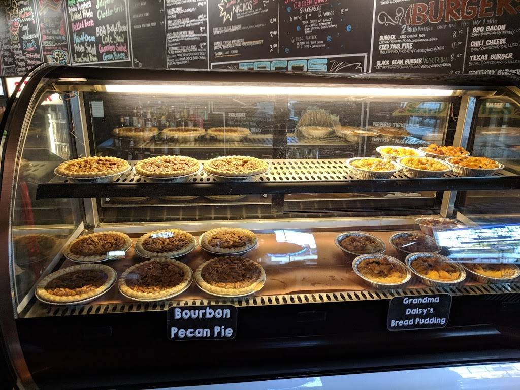 Fire-N-Smoke Wood Fired Kitchen | restaurant | 914 Edwardsville Rd, Troy, IL 62294, USA | 6185050815 OR +1 618-505-0815