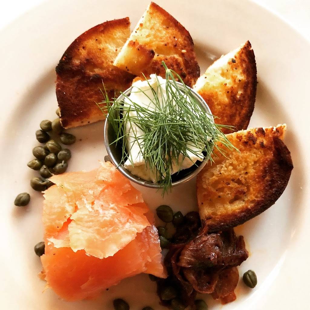 Michael Johns Restaurant (MJs) | restaurant | 1040 Carlton Arms Blvd, Bradenton, FL 34208, USA | 9417478032 OR +1 941-747-8032