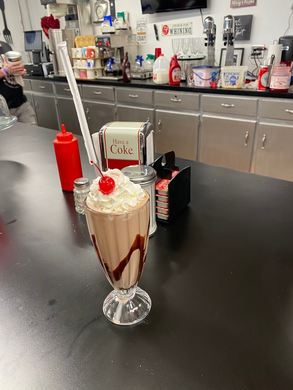 The Tickles Heartline Restaurant | restaurant | 3938 S Boston Hwy, Ringgold, VA 24586, USA | 4347992070 OR +1 434-799-2070