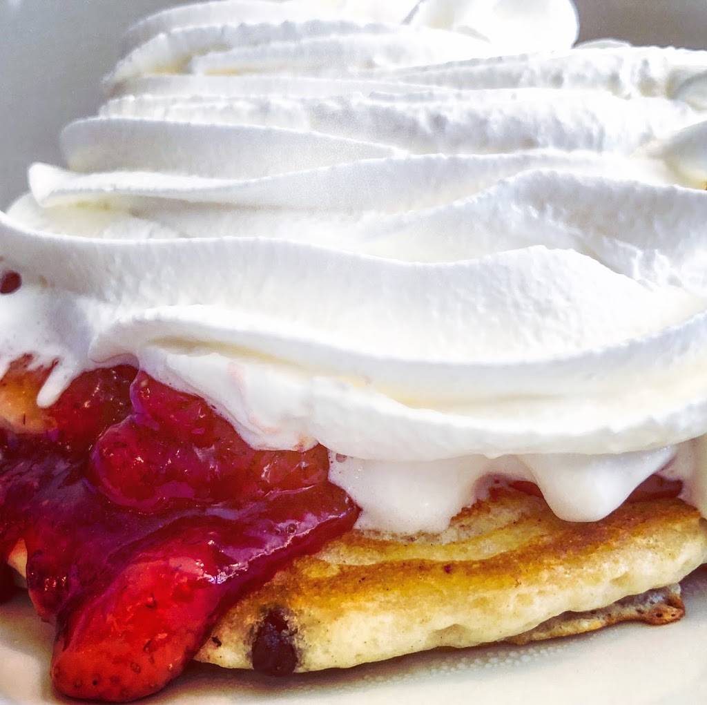 Masons Grille | restaurant | 14 Milton O Fountain Way, Warren, MA 01083, USA | 4134368042 OR +1 413-436-8042