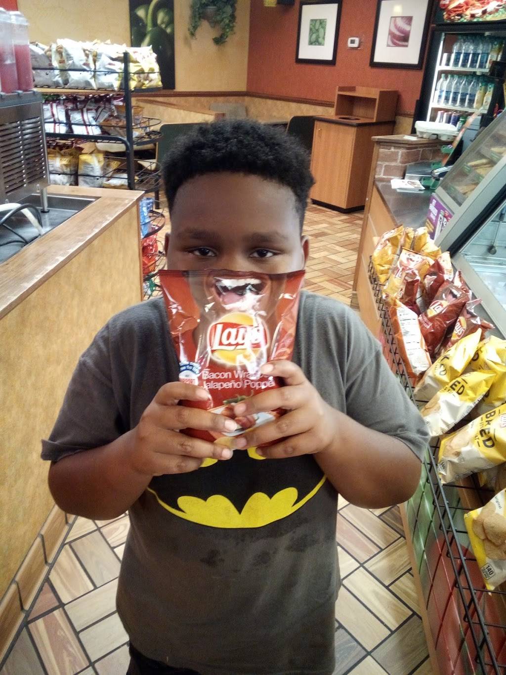 Subway Restaurants | restaurant | 7026 E Brainerd Rd, Chattanooga, TN 37421, USA | 4234996303 OR +1 423-499-6303