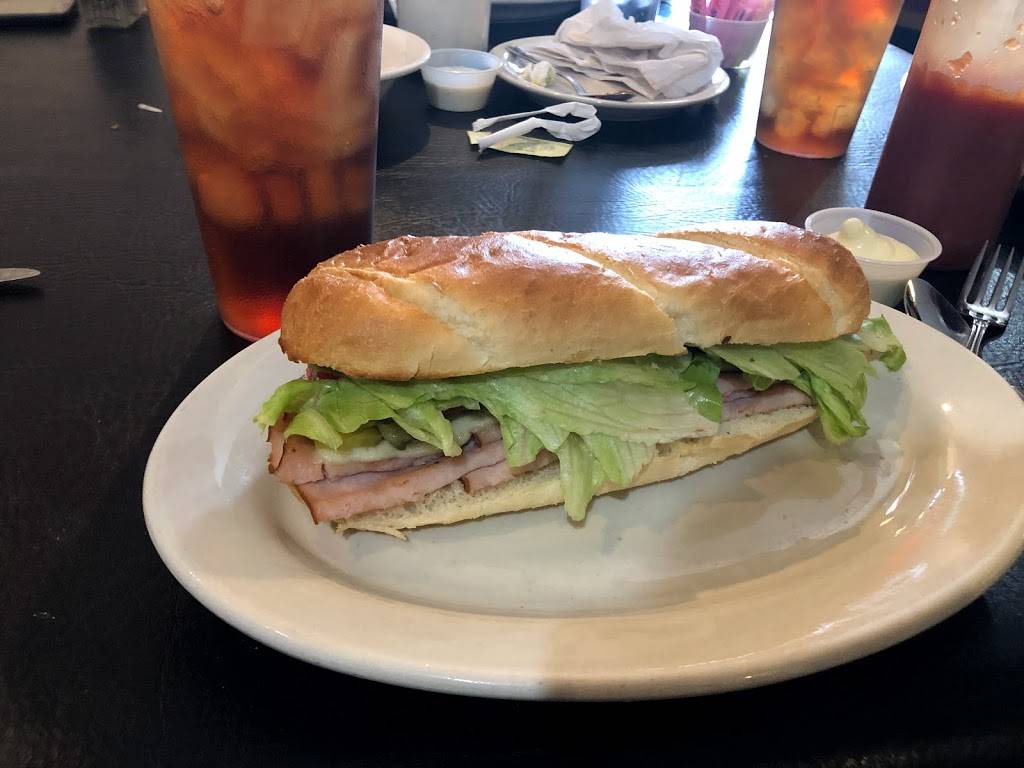 Chubeez | restaurant | 3276 Footville-Richmond Rd, Dorset, OH 44032, USA | 4408582222 OR +1 440-858-2222