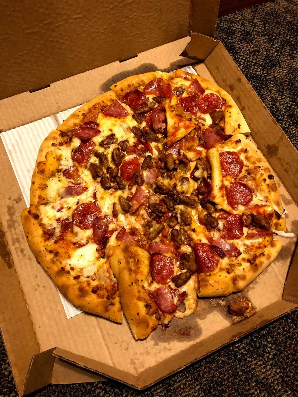 Pizza Hut | meal takeaway | 8300 Grand River Ave, Brighton, MI 48114, USA | 8102277788 OR +1 810-227-7788