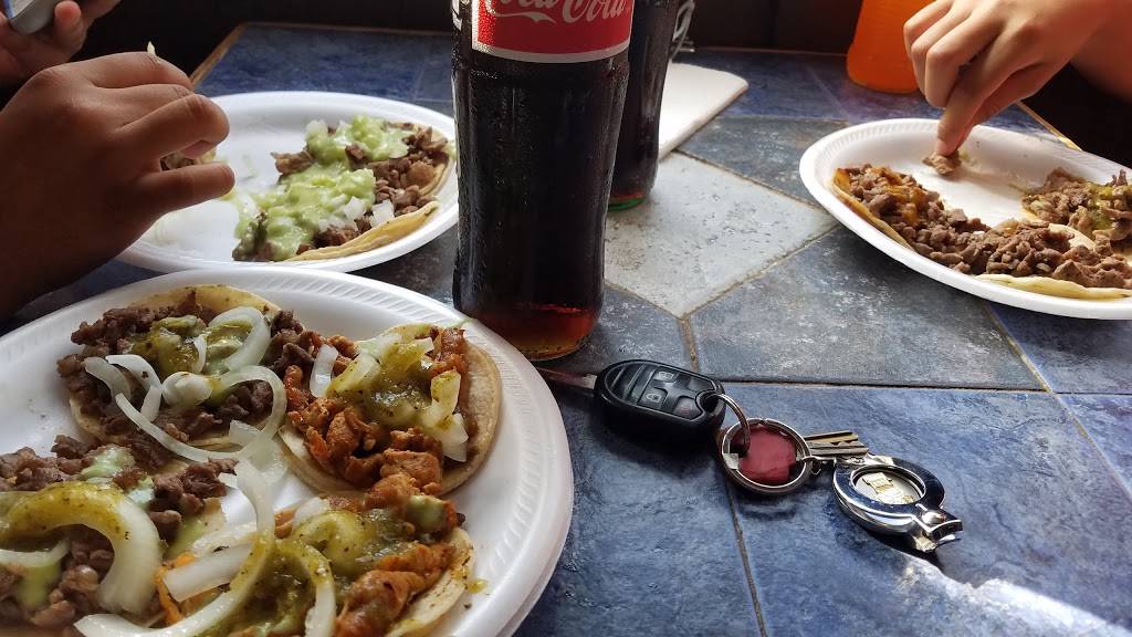 TJ Tacos | restaurant | 3612 Valley Way, Riverside, CA 92509, USA | 9512611308 OR +1 951-261-1308