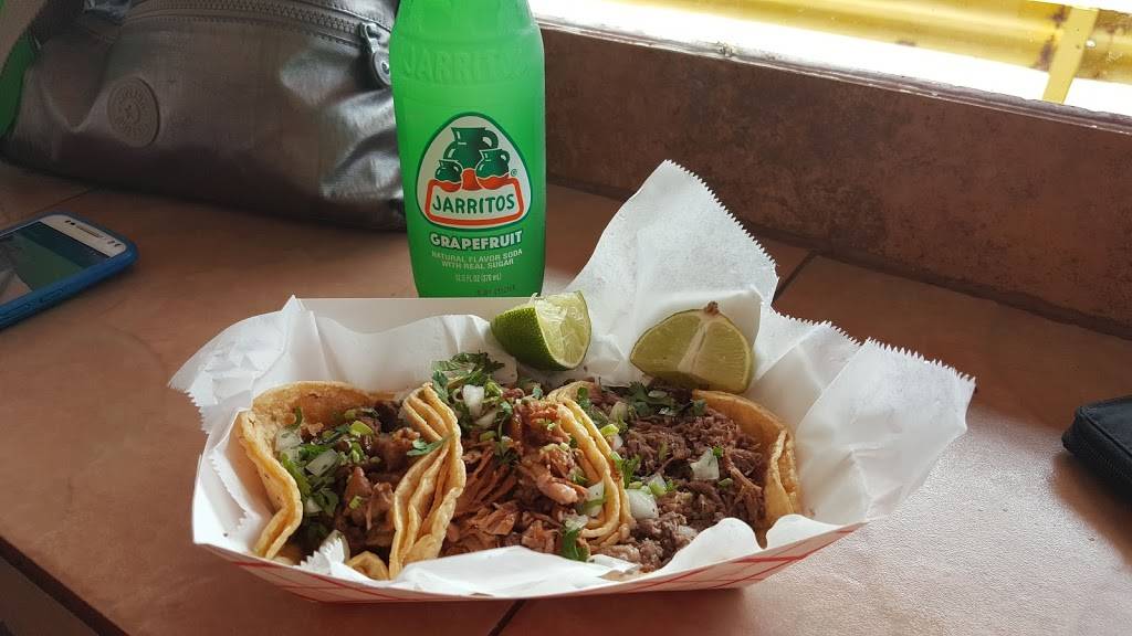 Carnitas Don Alfredo | restaurant | 2501 Lake St, Melrose Park, IL 60160, USA | 7083380844 OR +1 708-338-0844