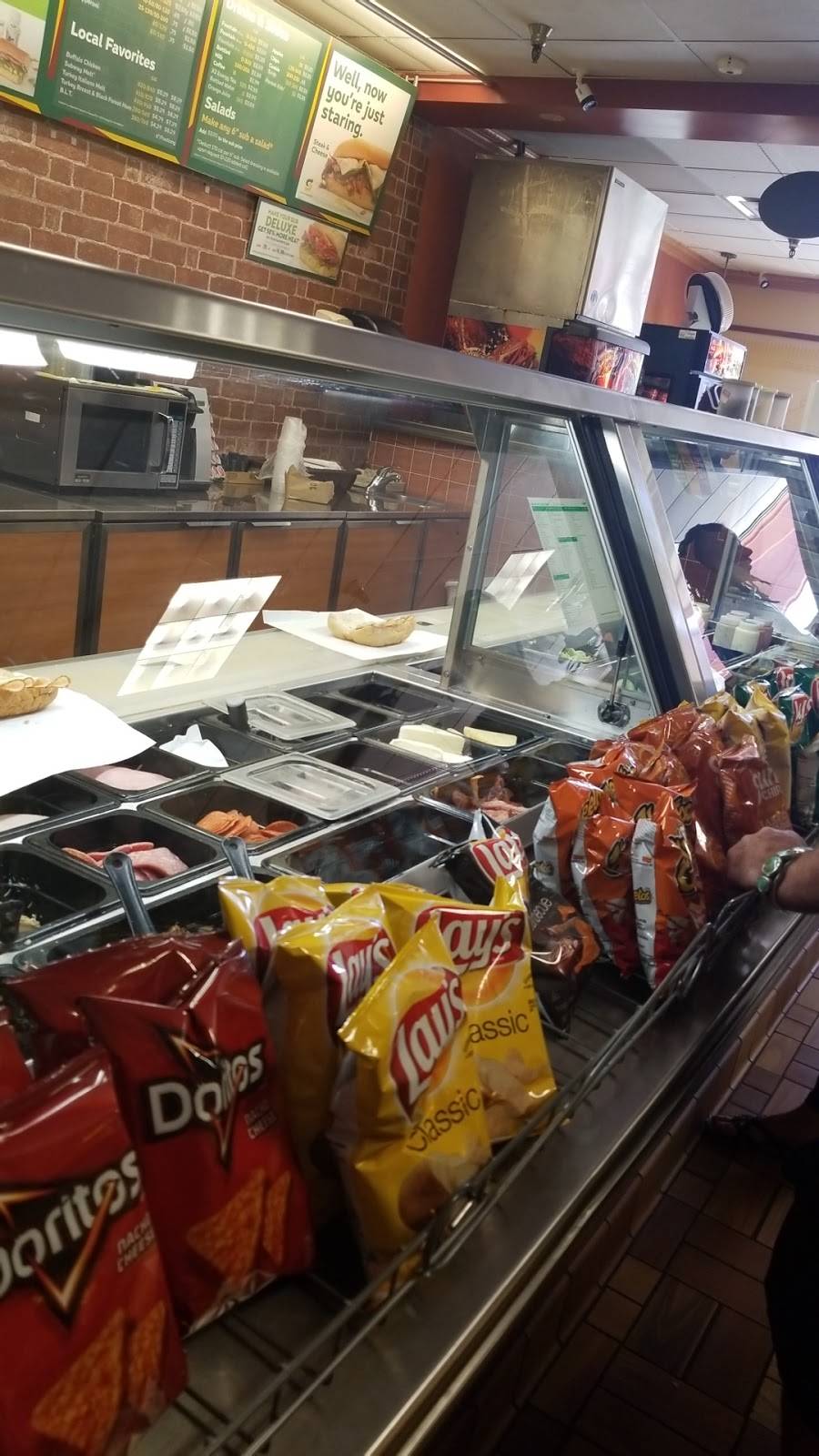 Subway Restaurants | restaurant | 1940 W Baseline Rd #2, Mesa, AZ 85202, USA | 4808978535 OR +1 480-897-8535