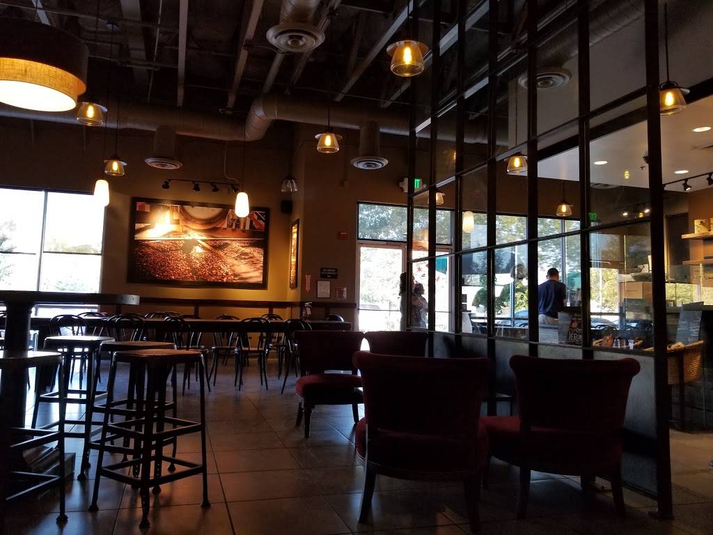 Starbucks | cafe | 1450 Ary Ln F, Dixon, CA 95620, USA | 7076931542 OR +1 707-693-1542