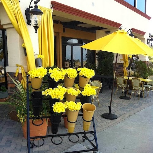 Yellow Vase | bakery | 810 Silver Spur Rd # A, Rolling Hills Estates, CA 90274, USA | 3105410013 OR +1 310-541-0013