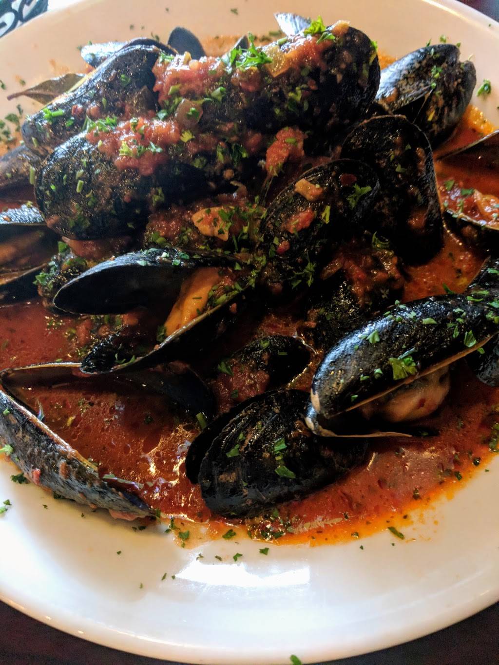 Mackenzies Bar & Grill | restaurant | 970 High Ridge Rd, Stamford, CT 06905, USA | 2033229888 OR +1 203-322-9888