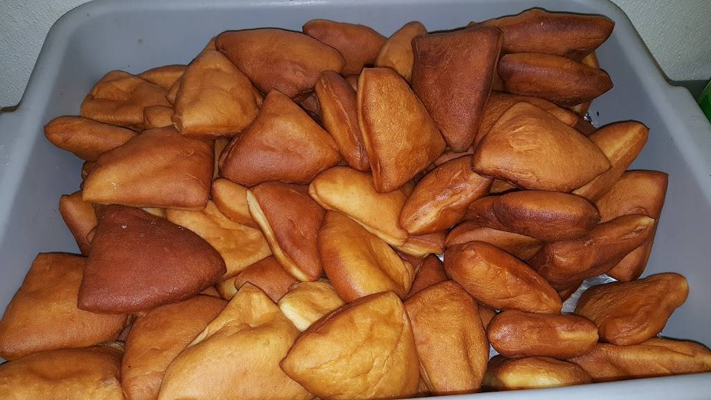 Karibu Restaurant | restaurant | 10 Crescent St, Waltham, MA 02453, USA | 7818997444 OR +1 781-899-7444