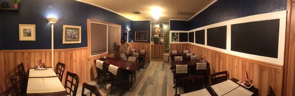 Malee Thai | restaurant | 2939 17th Ave, Longmont, CO 80503, USA | 3034856000 OR +1 303-485-6000