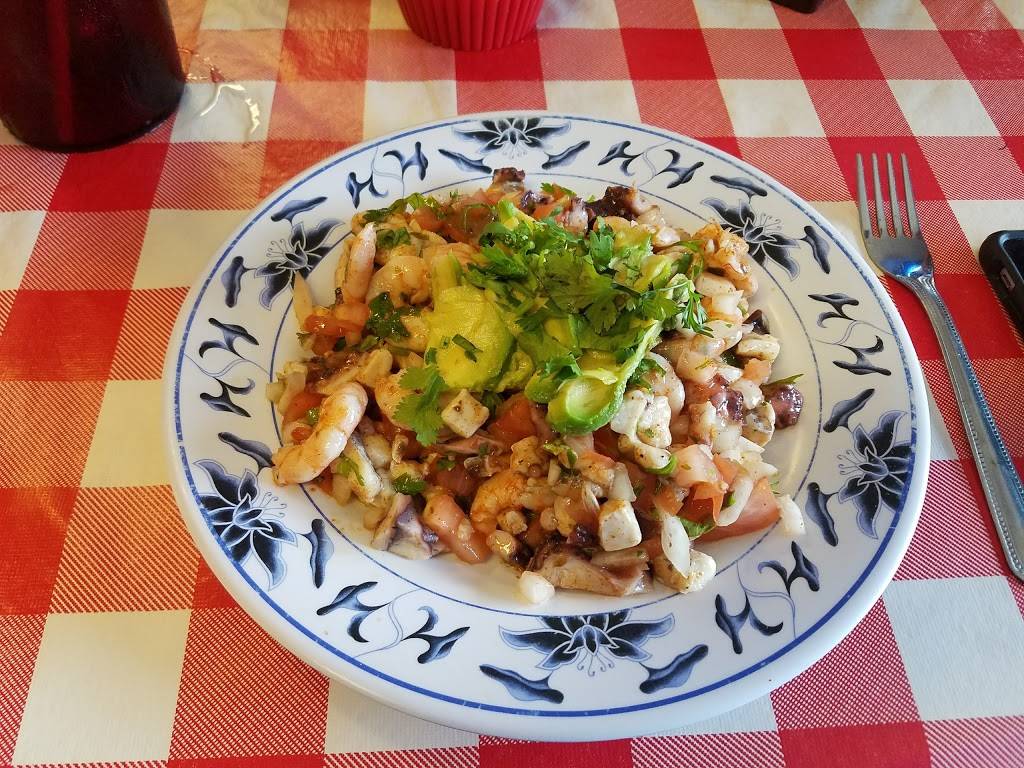 Mariscos Acapulco | restaurant | 3301 Singleton Blvd, Dallas, TX 75212, USA | 2149059991 OR +1 214-905-9991