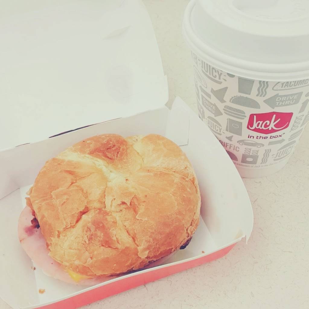 Jack in the Box | restaurant | 1160 Aviation Blvd, Hermosa Beach, CA 90254, USA | 3103799173 OR +1 310-379-9173