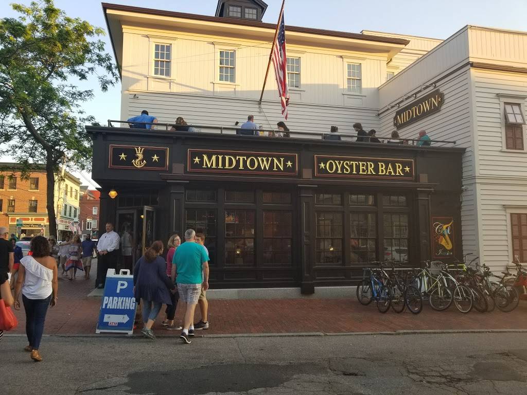 Midtown Oyster Bar | restaurant | 345 Thames St, Newport, RI 02840, USA | 4016194100 OR +1 401-619-4100