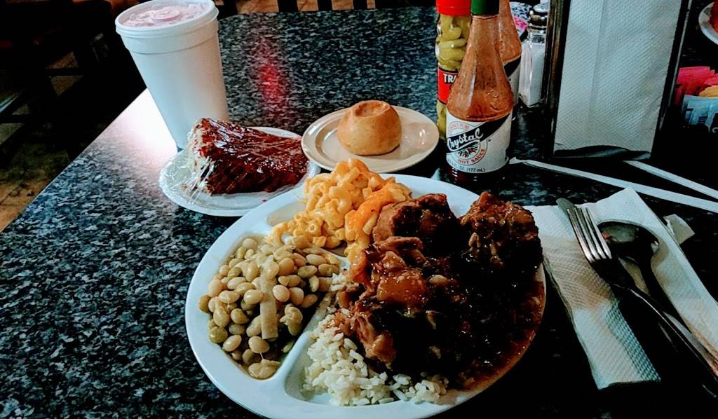 EDS COUNTRY COOKING | restaurant | 5435 Woodruff Farm Rd, Columbus, GA 31907, USA | 7628213307 OR +1 762-821-3307