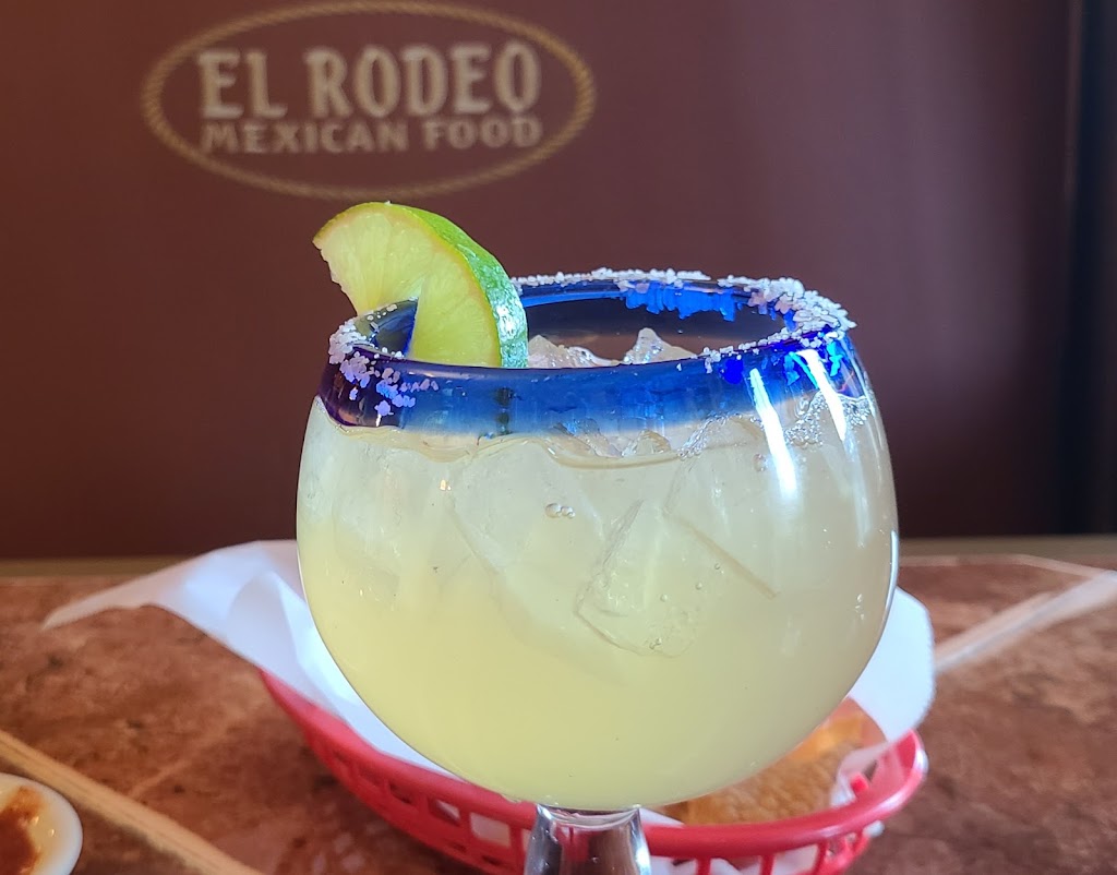 El Rodeo Mexican Food | restaurant | 99 W Esperanza Blvd, Green Valley, AZ 85614, USA | 5206252111 OR +1 520-625-2111