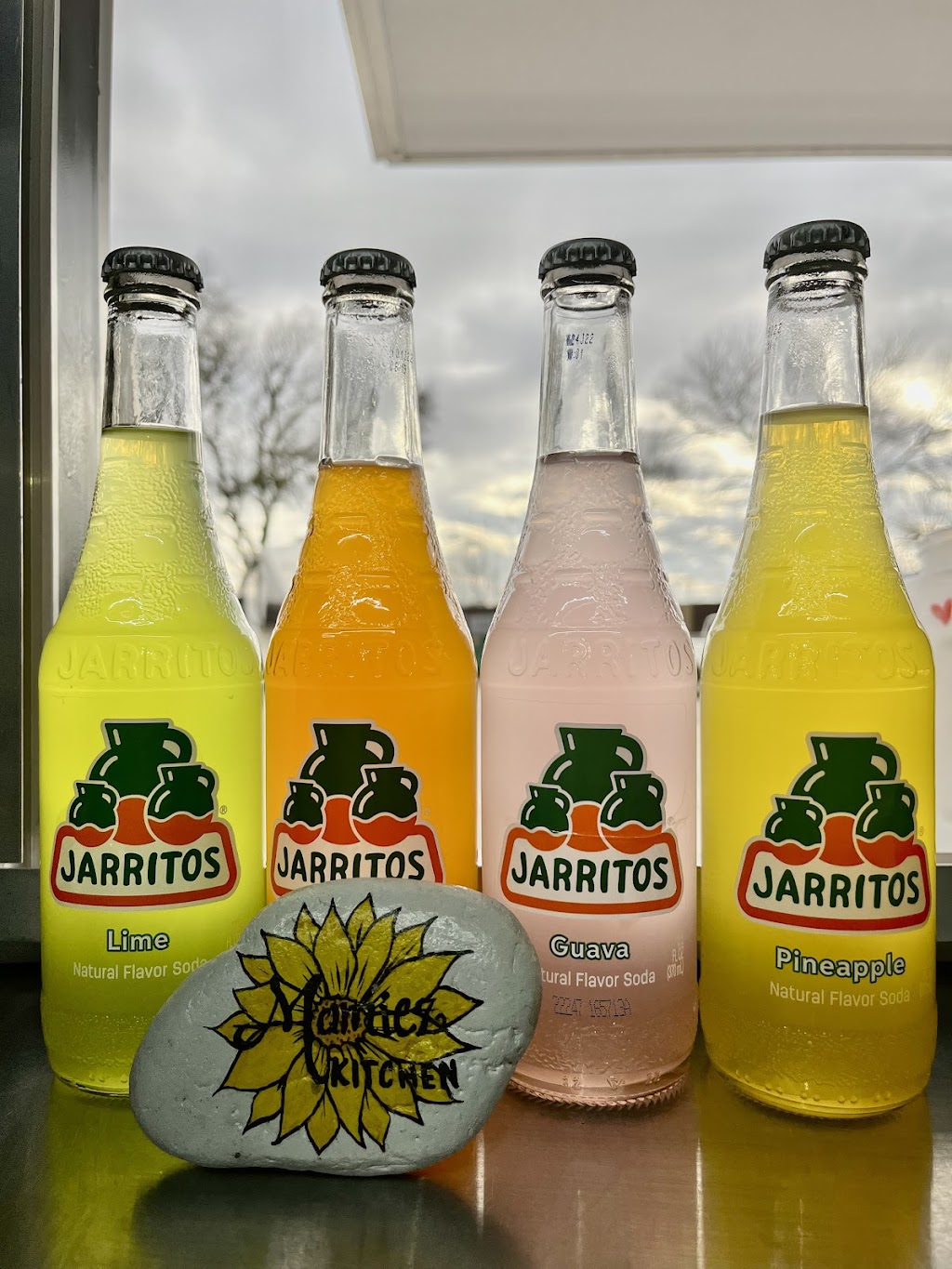 Mamiez Kitchen | restaurant | 19903 FM 685, Pflugerville, TX 78660, USA | 5127043103 OR +1 512-704-3103