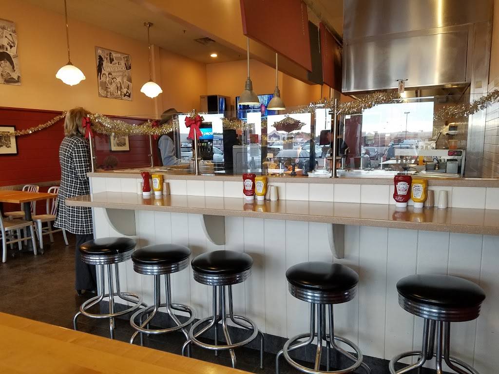 Wayback Burgers | restaurant | 26670 Centerview Dr Unit 7, Millsboro, DE 19966, USA | 3029348303 OR +1 302-934-8303