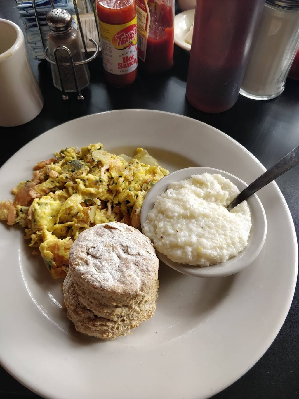 Thumbs Up Diner | restaurant | 1140 Alpharetta Street # 1A # 1A, Roswell, GA 30075, USA | 7706428980 OR +1 770-642-8980