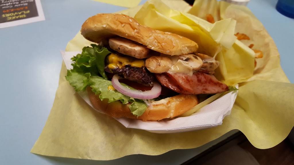 Bonanza Drive-Up | restaurant | 505 State Hwy 99 S, Cottage Grove, OR 97424, USA | 5419424188 OR +1 541-942-4188