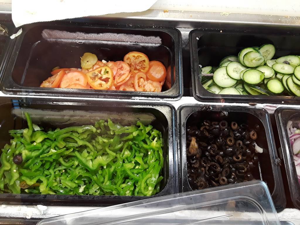 Subway | meal takeaway | 507 S Roosevelt Dr, Seaside, OR 97138, USA | 5037388333 OR +1 503-738-8333