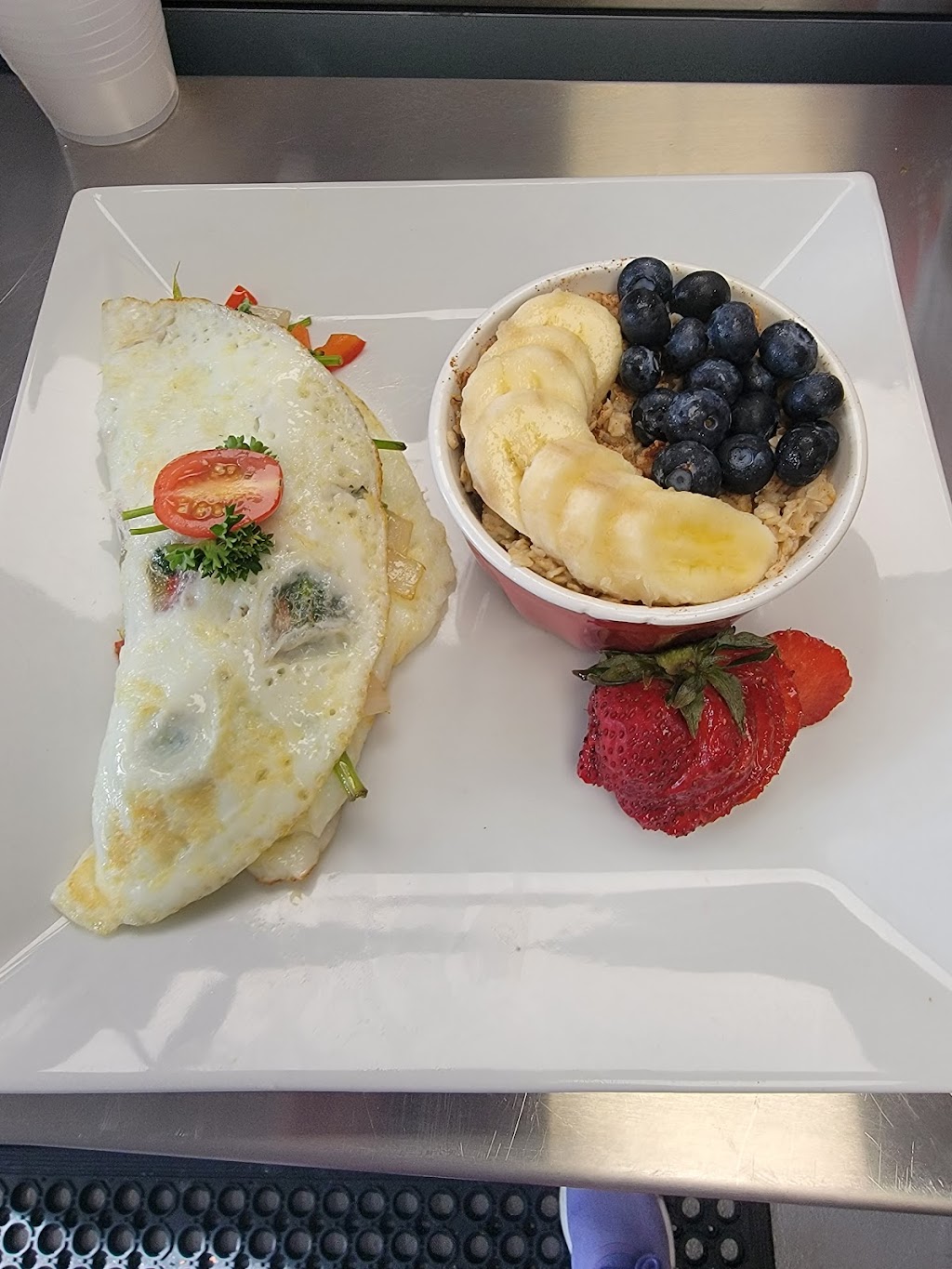 Dominics place | restaurant | 1270 Mineral Spring Ave, North Providence, RI 02904, USA | 4013355339 OR +1 401-335-5339