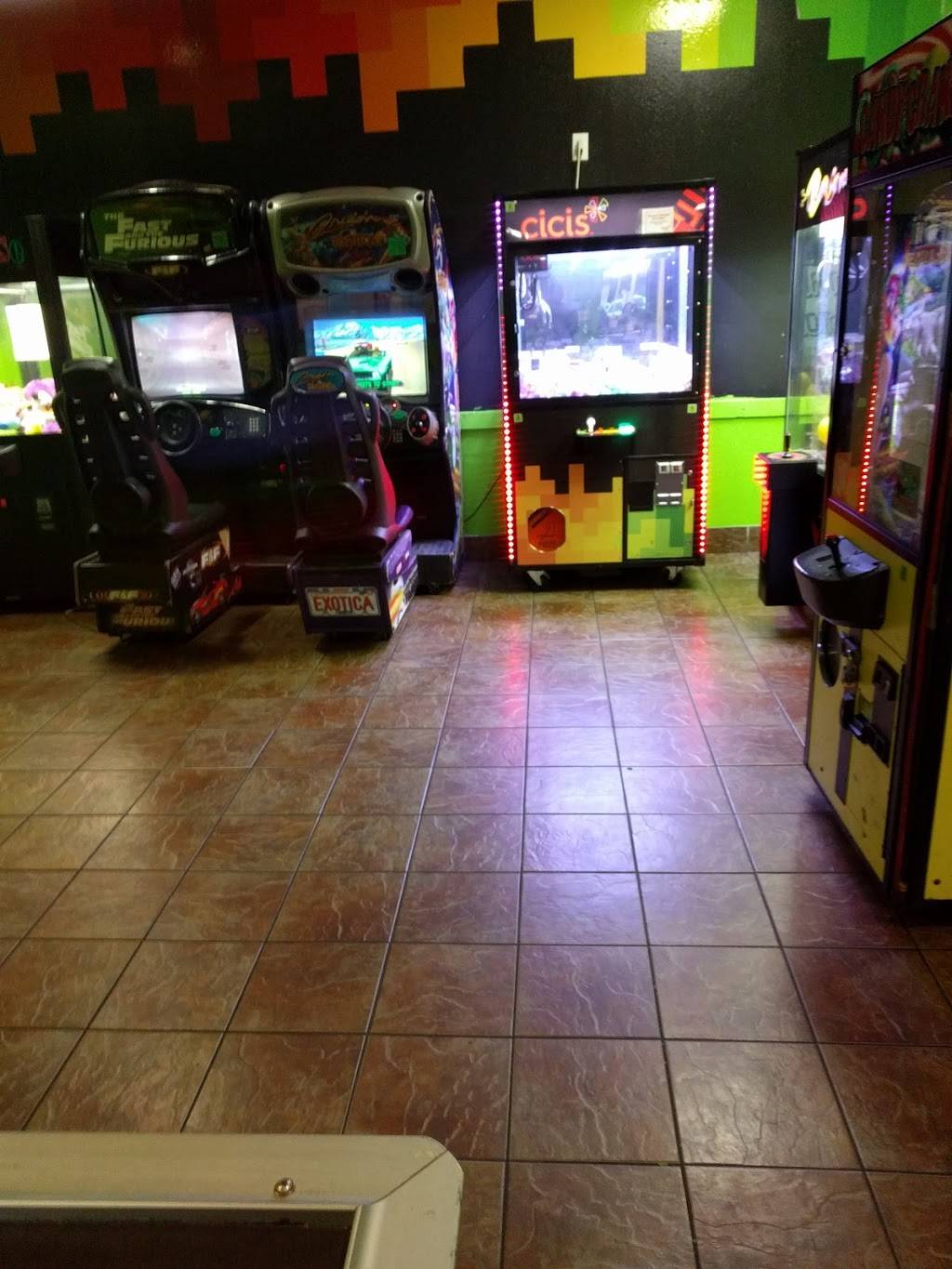 Cicis | restaurant | 2441 Gus Thomasson Rd, Dallas, TX 75228, USA | 2143202424 OR +1 214-320-2424