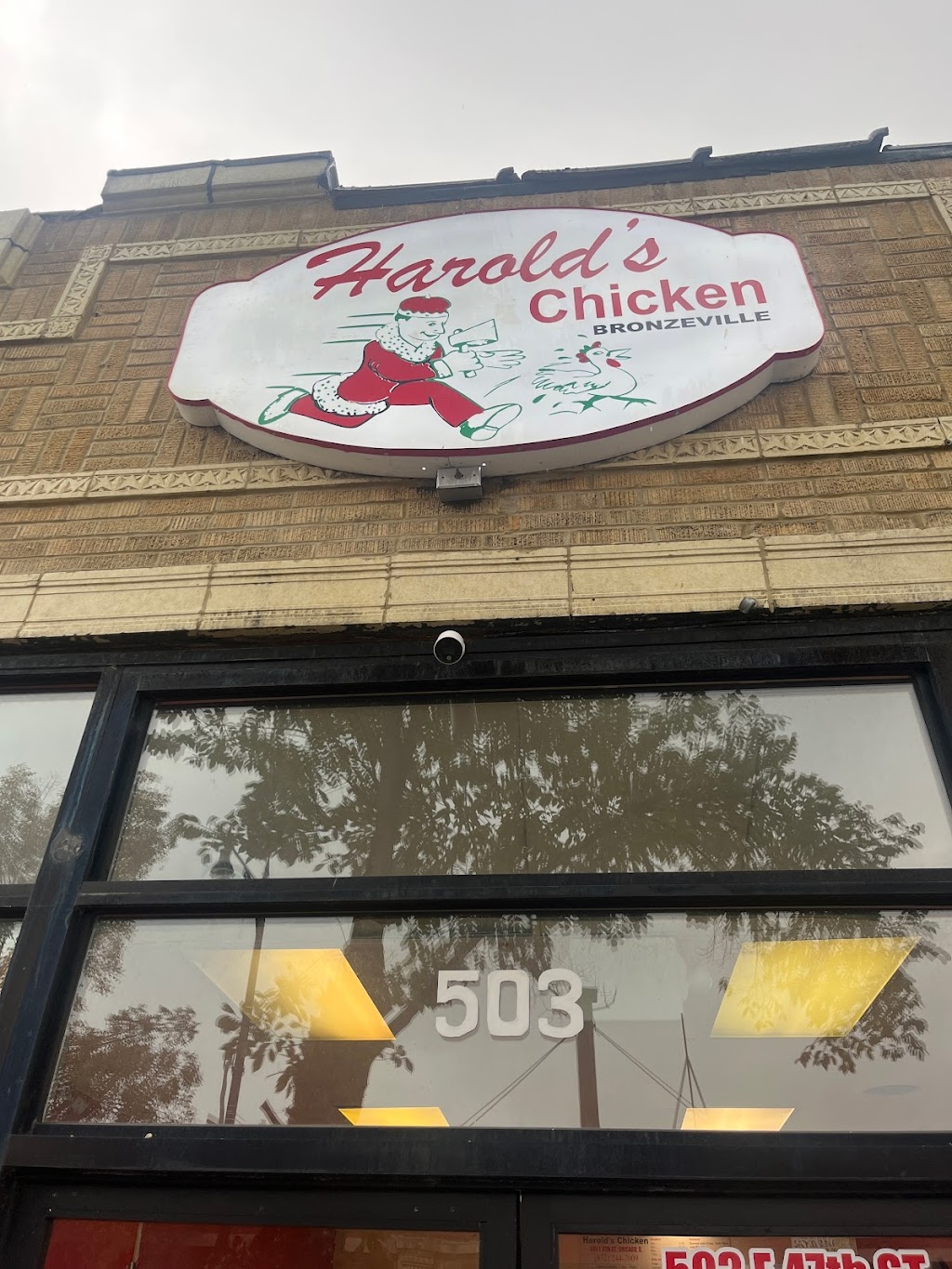 Harolds chicken bronzeville | restaurant | 503 E 47th St, Chicago, IL 60653, USA | 8722447009 OR +1 872-244-7009