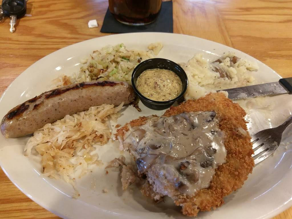 Bricks River Cafe | restaurant | 1205 North, Main St, Bandera, TX 78003, USA | 8307969900 OR +1 830-796-9900