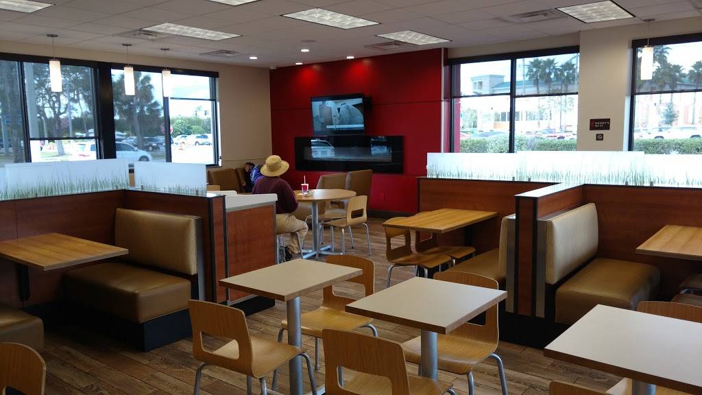 Wendys | restaurant | 5824 Central Florida Pkwy, Orlando, FL 32821, USA | 4072394134 OR +1 407-239-4134