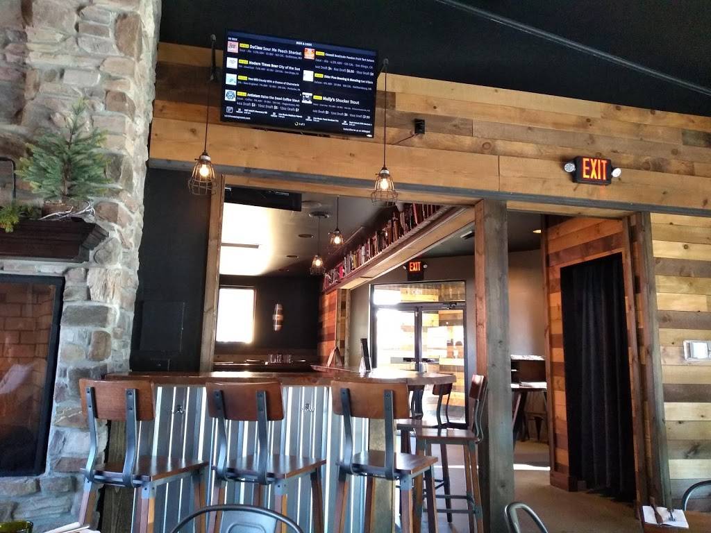 Warehouse Tap Room | restaurant | 1130 Conrad Ct, Hagerstown, MD 21740, USA | 2405136111 OR +1 240-513-6111