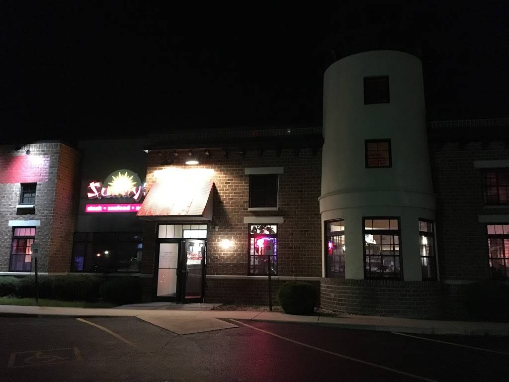 Sunnys | Steak - Seafood - Asian | restaurant | 875 Lombardi Ave, Green Bay, WI 54304, USA | 9207705766 OR +1 920-770-5766