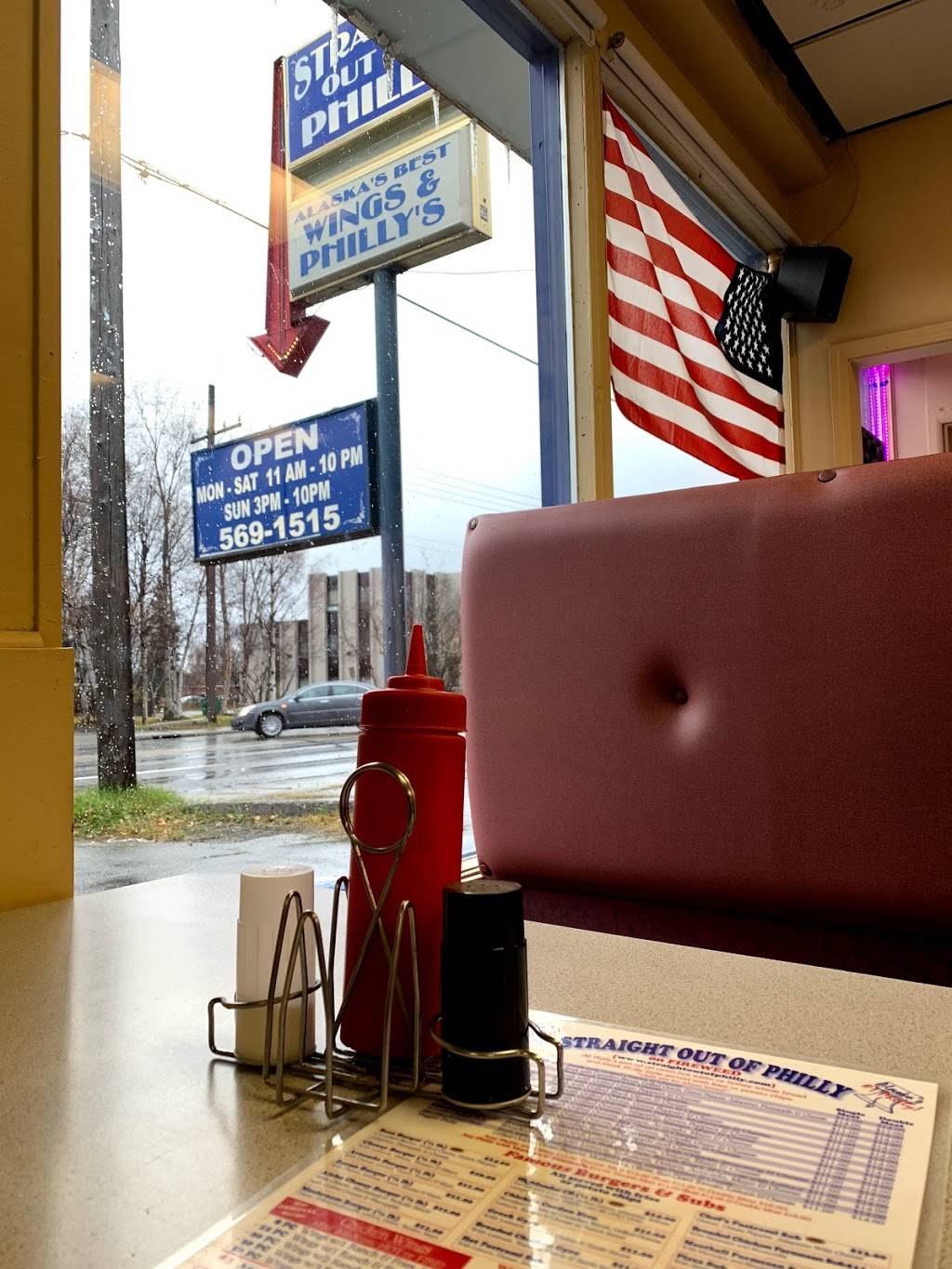 Straight Out of Philly | restaurant | 210 E Fireweed Ln, Anchorage, AK 99503, USA | 9075691515 OR +1 907-569-1515