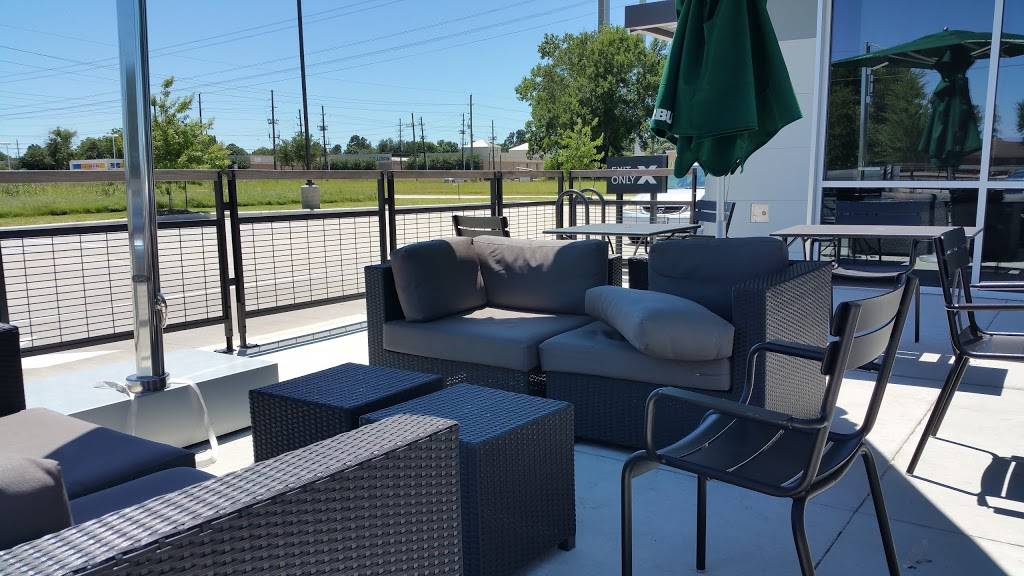 Starbucks | cafe | 2015 N Mason Rd, Katy, TX 77449, USA | 8327734626 OR +1 832-773-4626