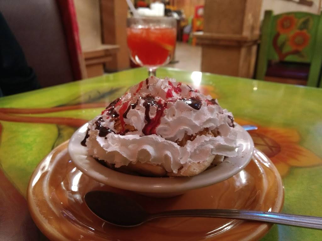 El Carreton Mexican Restaurant | restaurant | 910 E Greenville Pike, Winchester, IN 47394, USA | 7655843124 OR +1 765-584-3124