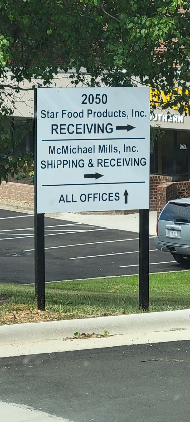 Biscuitville Fresh Southern | restaurant | 2050 Willow Springs Ln A, Burlington, NC 27215, USA | 3362274079 OR +1 336-227-4079