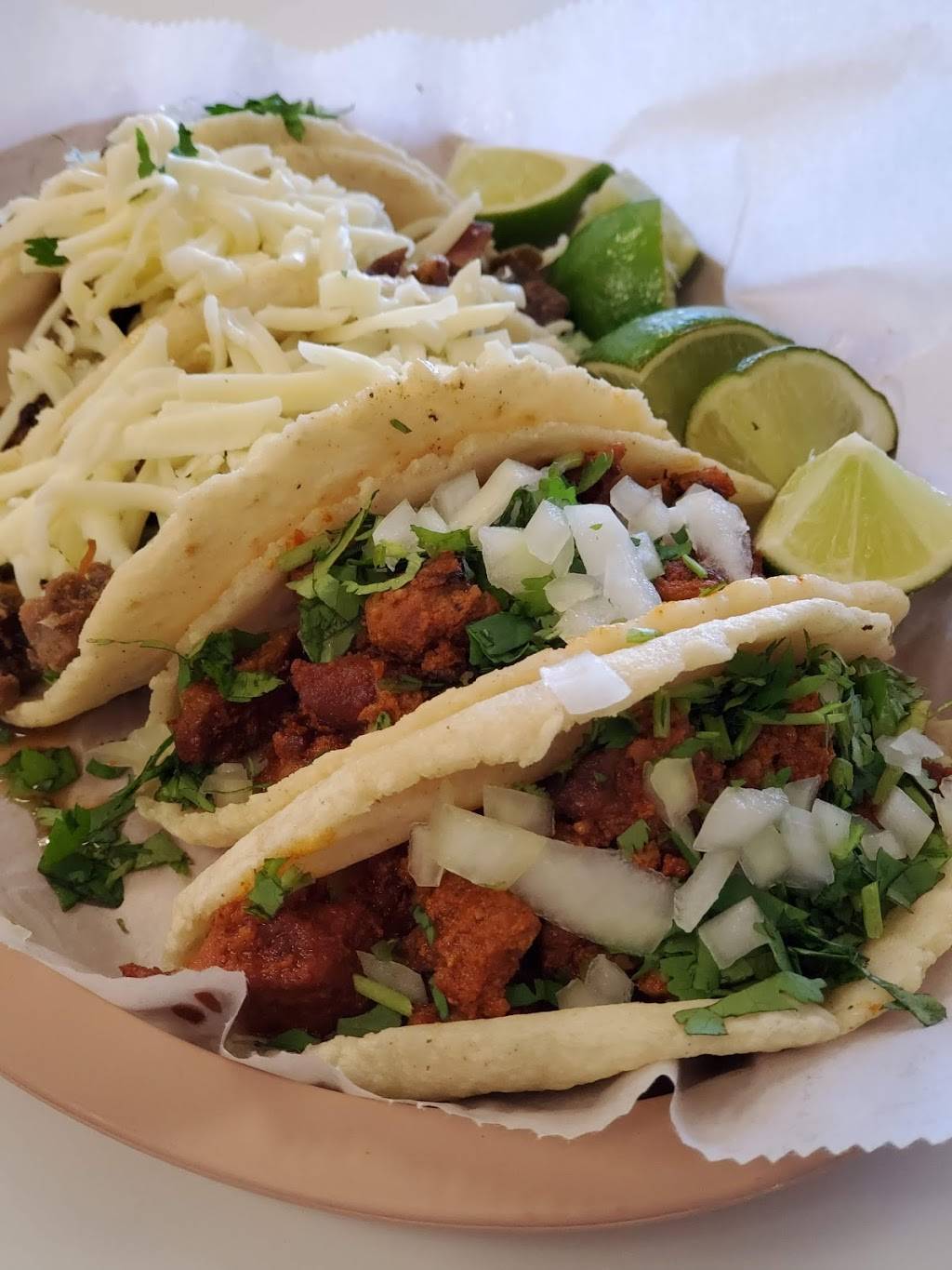 Tacos Chiwas Chandler | restaurant | 2160 N Alma School Rd, Chandler, AZ 85224, USA | 4805902891 OR +1 480-590-2891