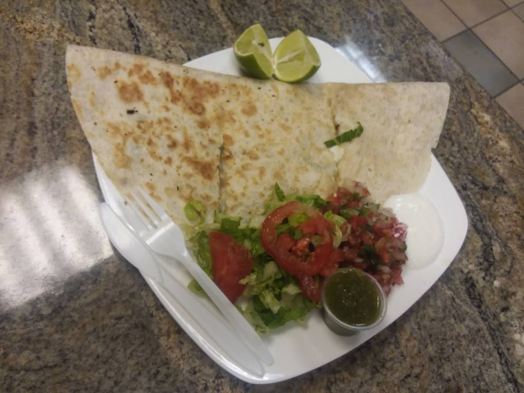 Juanitas restaurant breakfast & lunch | restaurant | 282 Hegenberger Rd, Oakland, CA 94621, USA | 5105862752 OR +1 510-586-2752