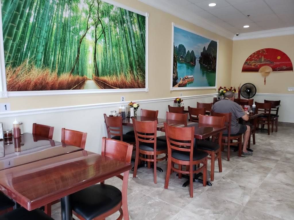 Pho Nguyen | restaurant | 10820 Pines Blvd, Pembroke Pines, FL 33026, USA | 9542513968 OR +1 954-251-3968