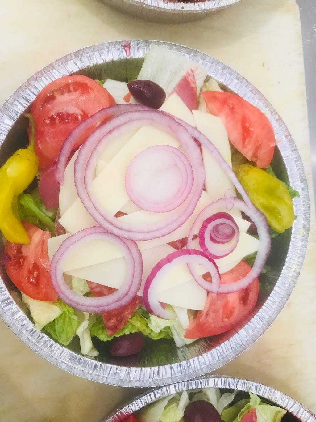 Soluris | restaurant | 3142 S Morgan St, Chicago, IL 60608, USA | 7732478777 OR +1 773-247-8777