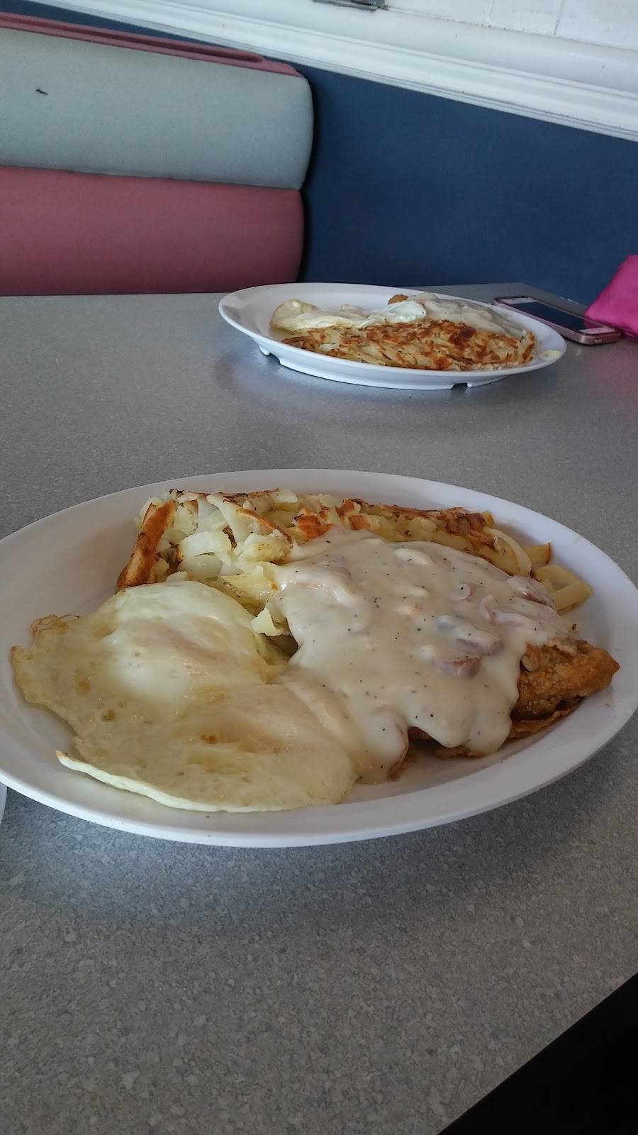 Douglas Burgers #12 | restaurant | 5181 Long Beach Boulevard, Long Beach, CA 90805, USA | 5624230416 OR +1 562-423-0416