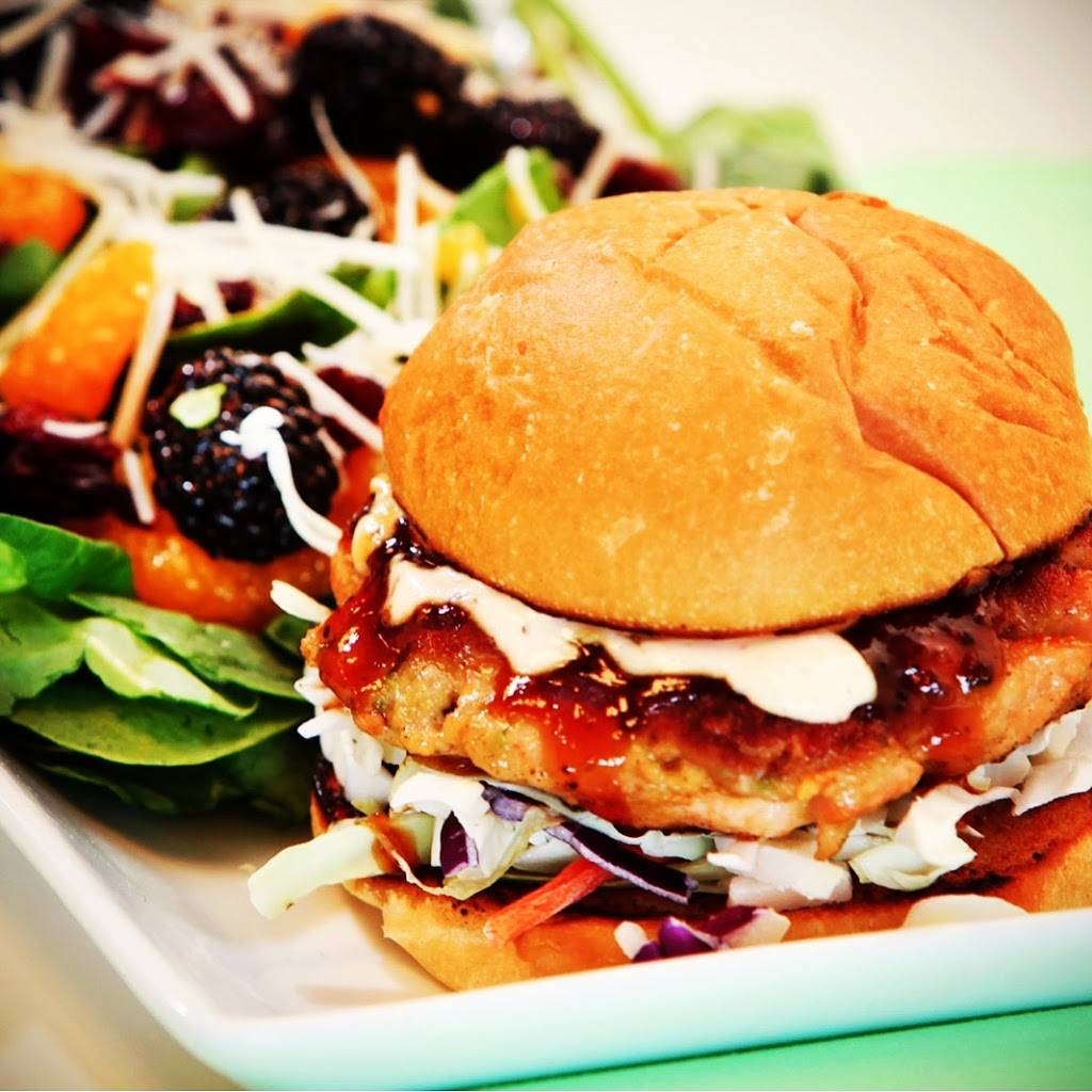 Brown Bag | restaurant | 5231 Piper Station Dr, Charlotte, NC 28277, USA | 9802429136 OR +1 980-242-9136