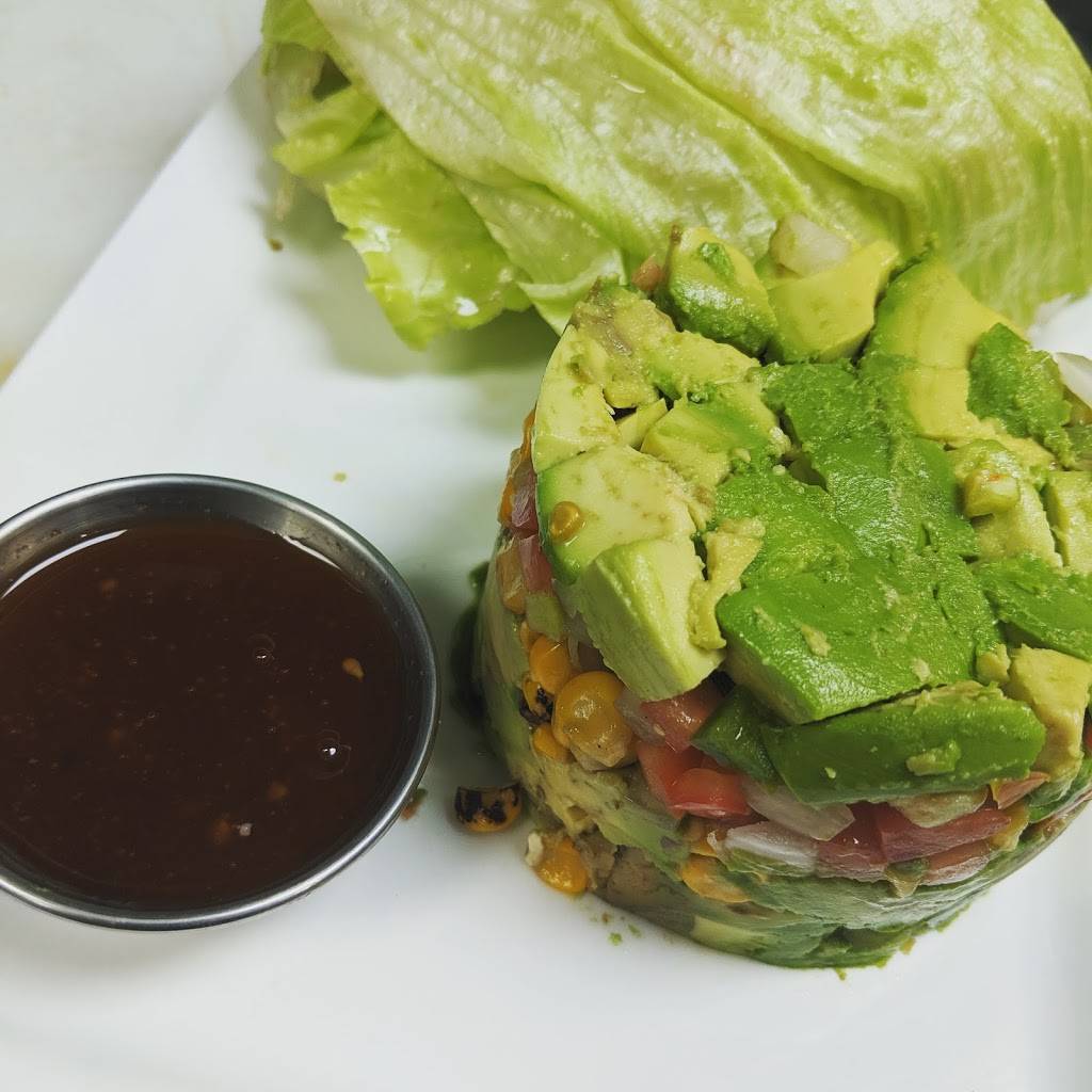 20 Mile Tap House | restaurant | 12543 N Hwy 83, Parker, CO 80134, USA | 3038416782 OR +1 303-841-6782