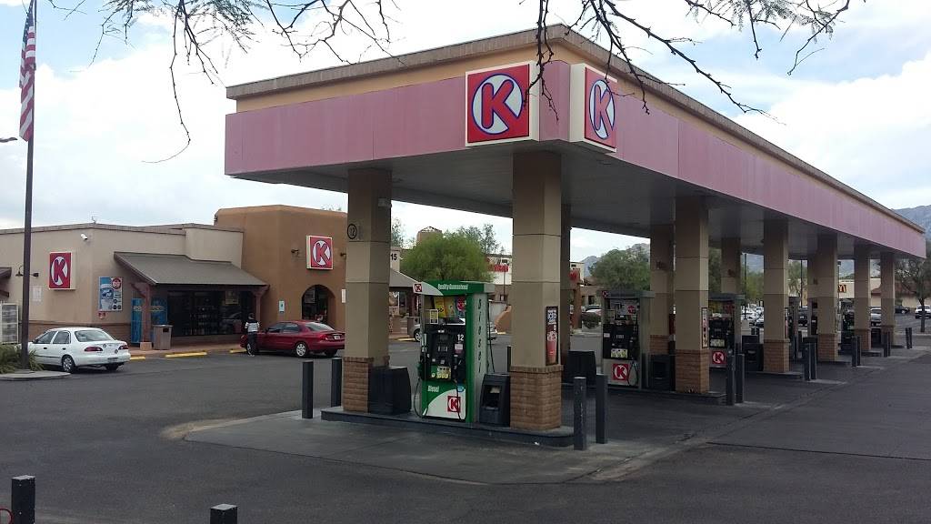 Circle K | meal takeaway | 3215 N Swan Rd, Tucson, AZ 85712, USA | 5207951017 OR +1 520-795-1017