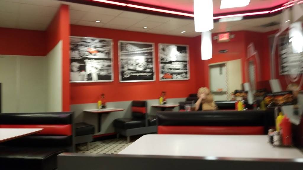 Steak n Shake | restaurant | 15125 Montfort Dr, Dallas, TX 75248, USA | 9727884103 OR +1 972-788-4103