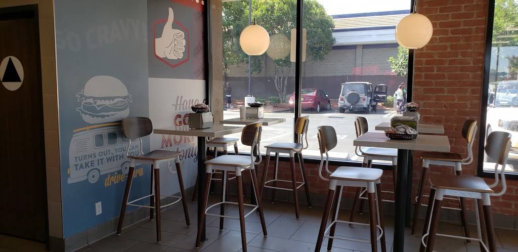 Jack in the Box | restaurant | 2135 Railroad Ave, Pittsburg, CA 94565, USA | 9254323378 OR +1 925-432-3378