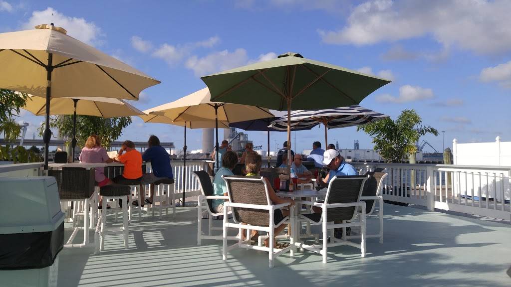 Seafood Atlantic | restaurant | 520 Glen Cheek Dr, Cape Canaveral, FL 32920, USA | 3217841963 OR +1 321-784-1963